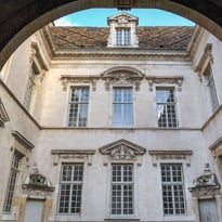 Visite libre de l'hôtel de Vogüé à Dijon