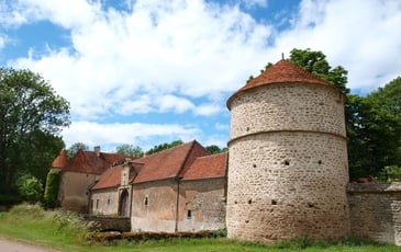 Visite guidée de l'intérieur et libre du parc du Château de Promenois