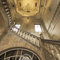 Visite guidée express, L'histoire dévoilée de l'hôtel Lantin