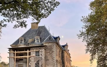 Visite extérieure du château de Bierre-lès-Semur