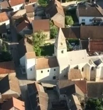 Visite libre et commentée de l'église de Saint-Aubin et des pierres remarquables des maisons environnantes