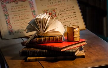 Visite du fonds patrimonial de la Bibliothèque municipale