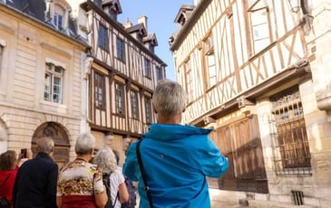 Visite guidée « Dijon au fil du temps ».
